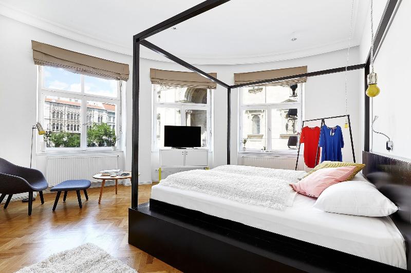 The Magazine Hotel & Apartments - Genel
