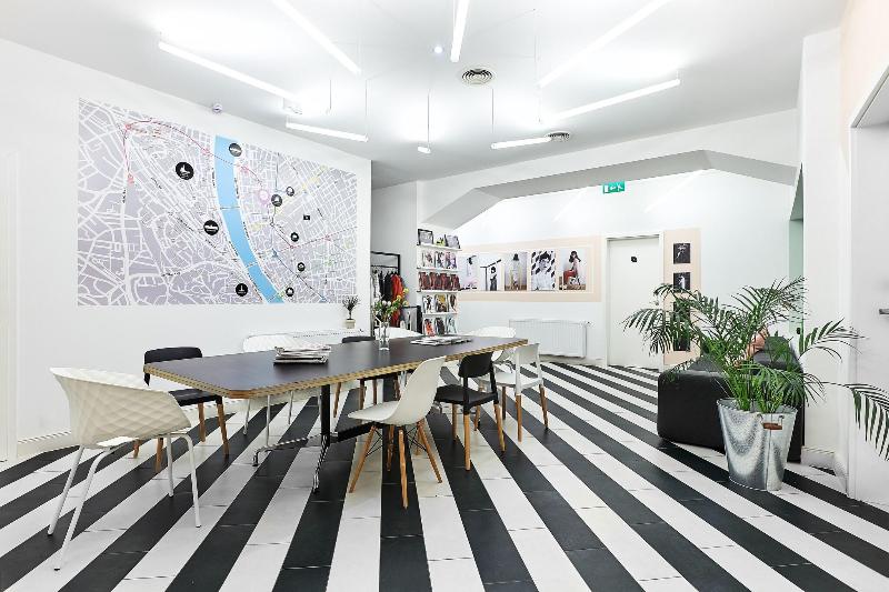 The Magazine Hotel & Apartments - Genel