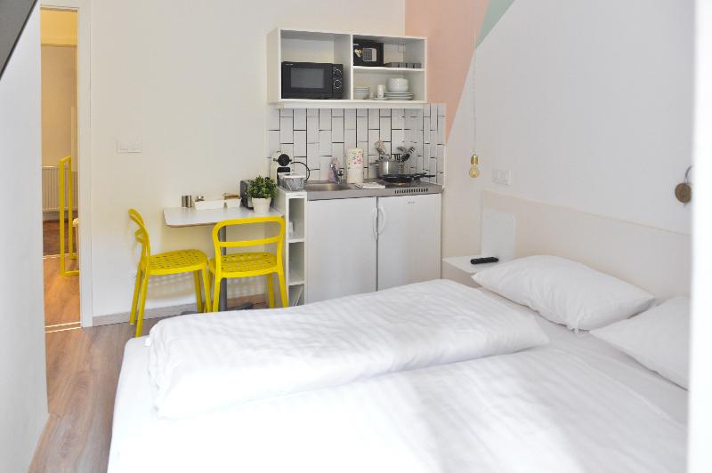 The Magazine Hotel & Apartments - Oda