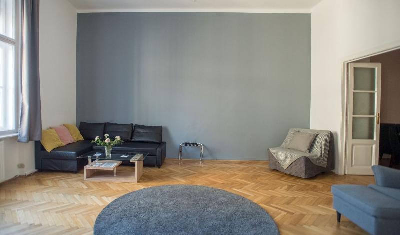 The Magazine Hotel & Apartments - Oda
