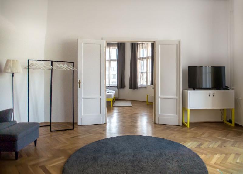The Magazine Hotel & Apartments - Oda