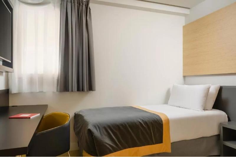 Dorma Plaza Catalunya - Oda