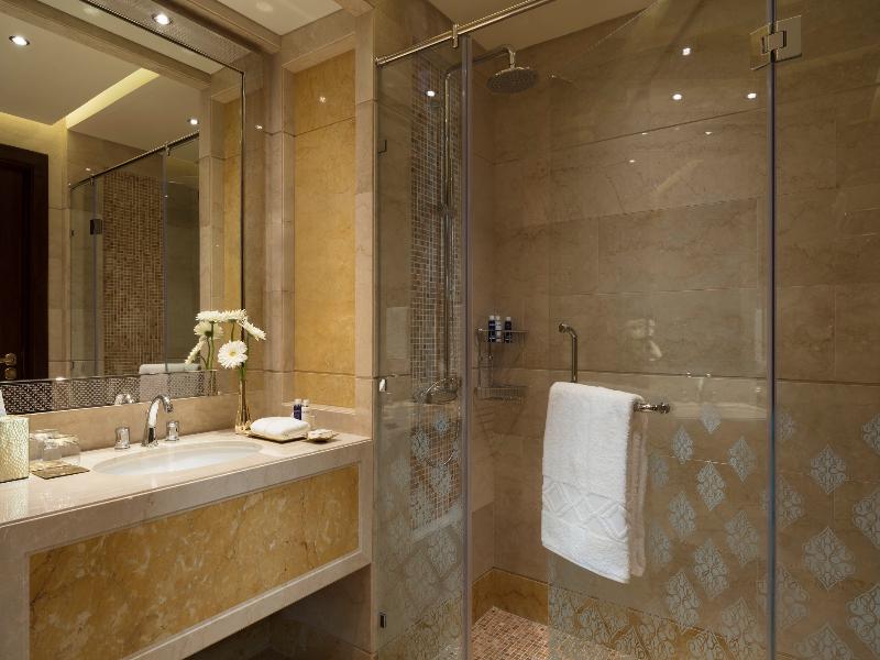 Al Najada Doha Hotel by Tivoli - Oda