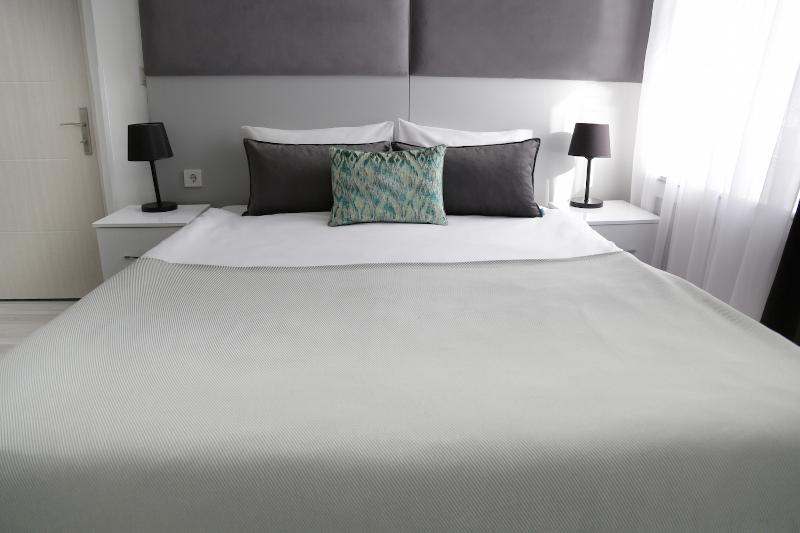 Bayer Hotel - Oda