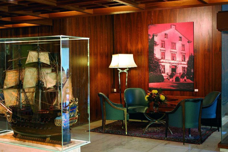 Maritim Hotel Bellevue Kiel - Lobi