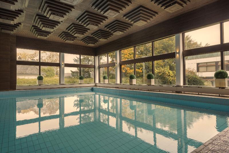 Maritim Hotel Bellevue Kiel - Havuz