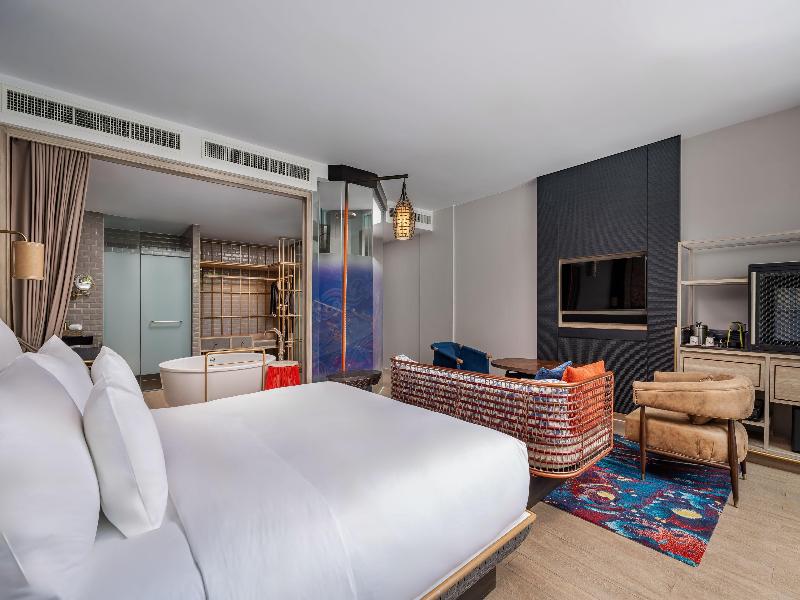 Hotel Indigo Phuket Patong - Oda