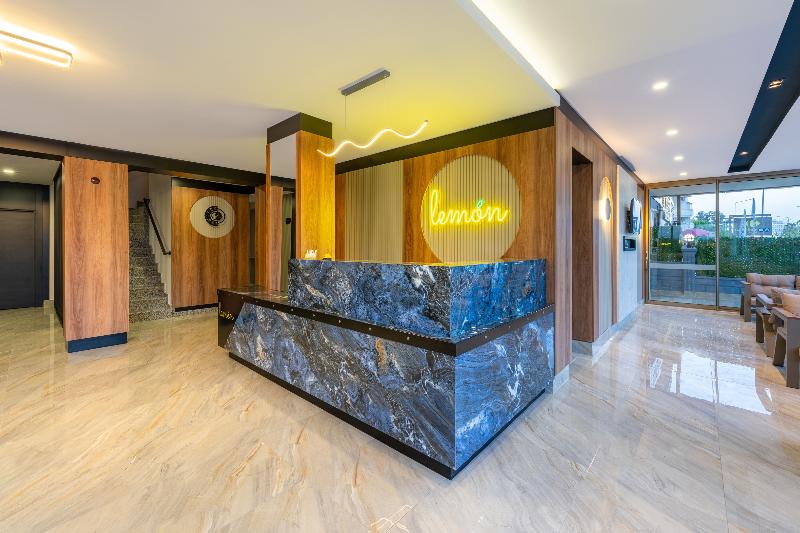 Lemon Hotel - Lobi