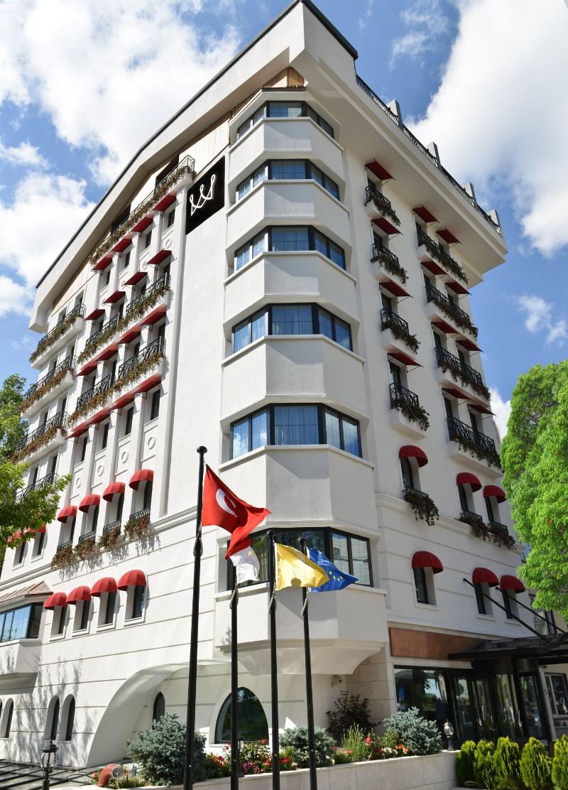 Warwick Ankara - Genel