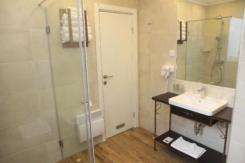 Garni Hotel Dum - Oda