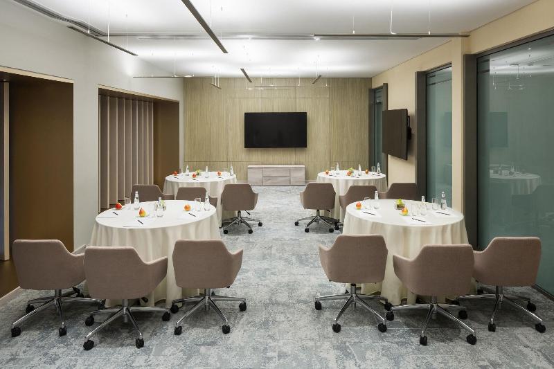 Movenpick Hotel Tahlia Jeddah - Toplantı