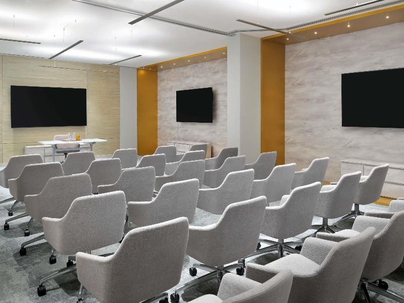 Movenpick Hotel Tahlia Jeddah - Toplantı