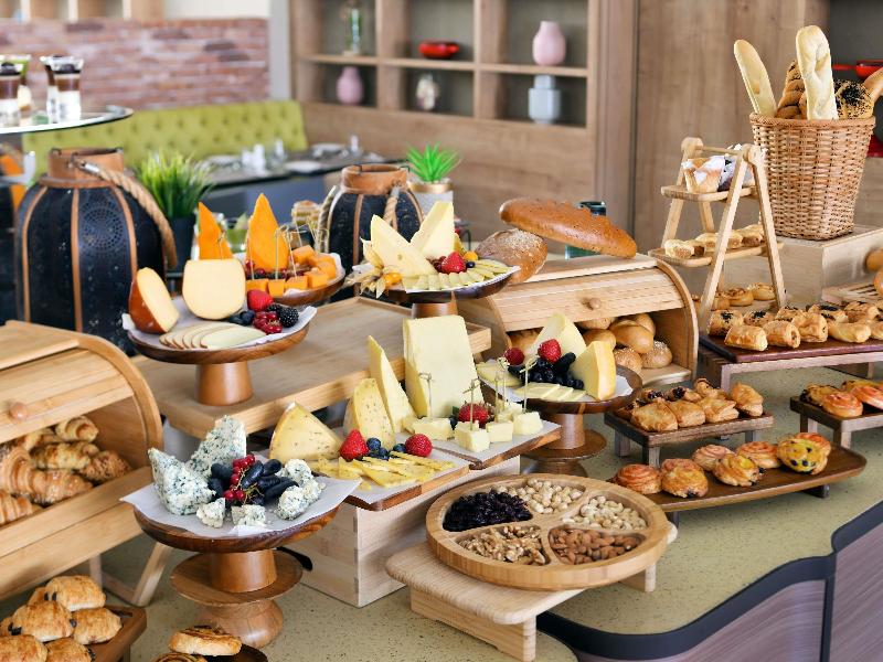 Movenpick Hotel Tahlia Jeddah - Genel