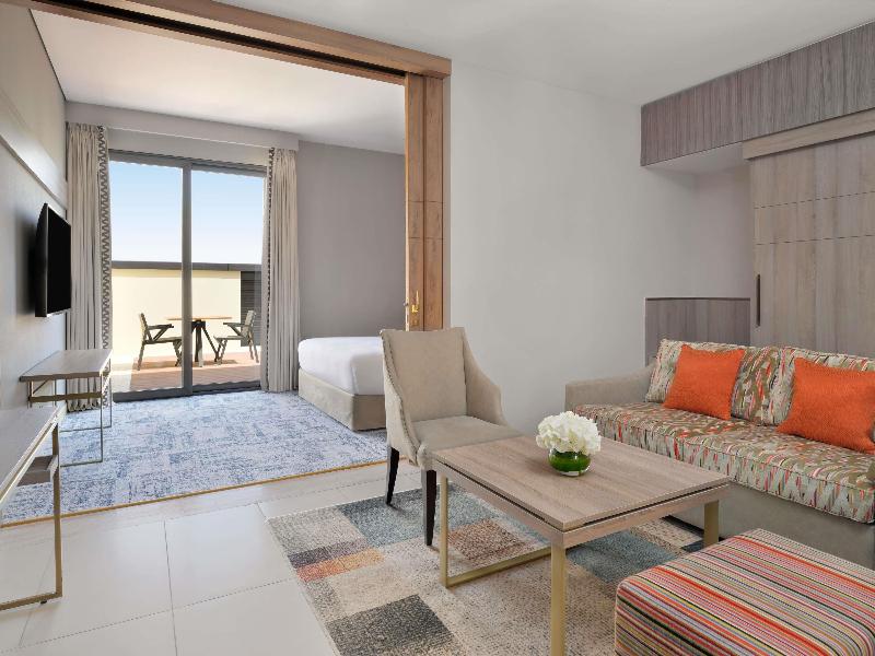 Movenpick Hotel Tahlia Jeddah - Oda