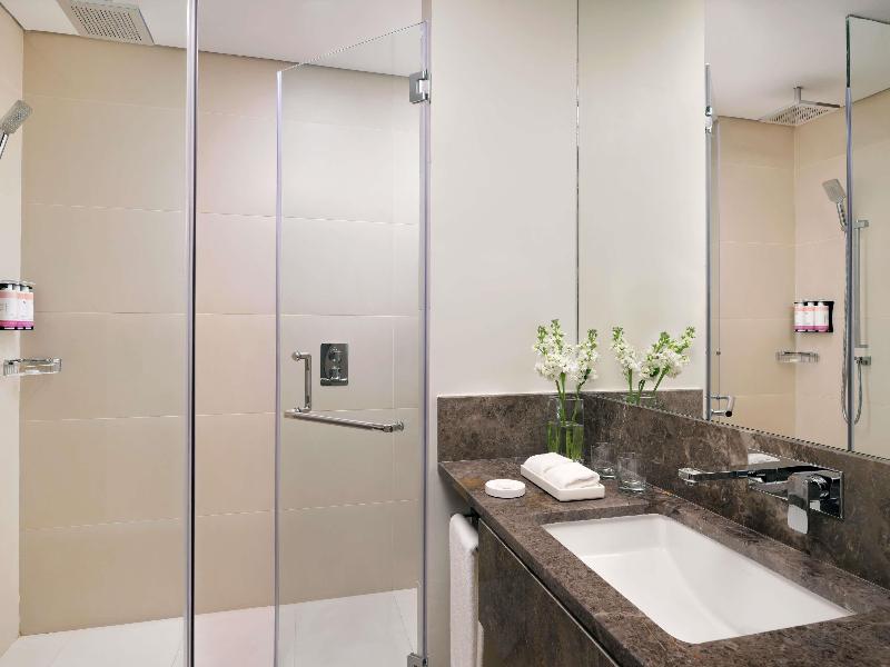 Movenpick Hotel Tahlia Jeddah - Oda