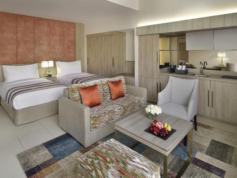 Movenpick Hotel Tahlia Jeddah - Oda
