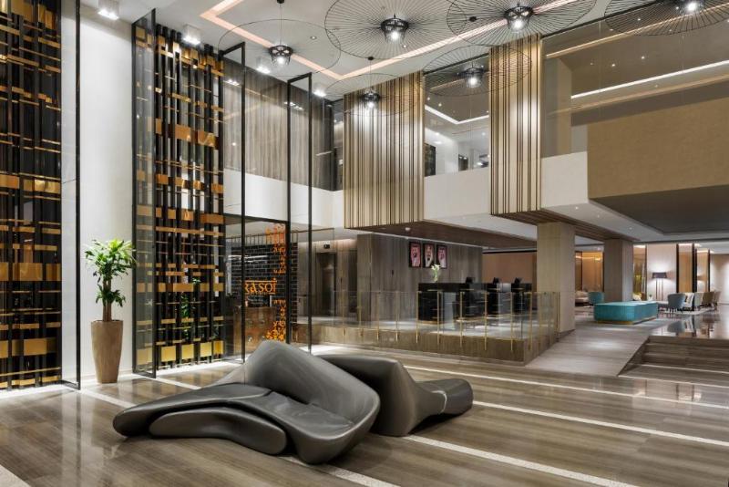 Movenpick Hotel Tahlia Jeddah - Teras