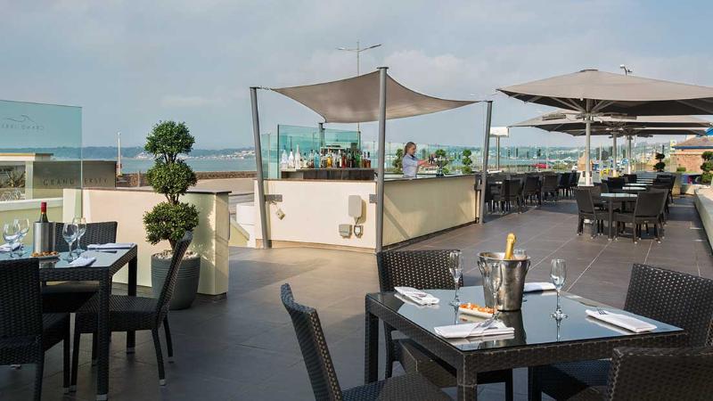 Grand Jersey Hotel & Spa - Teras