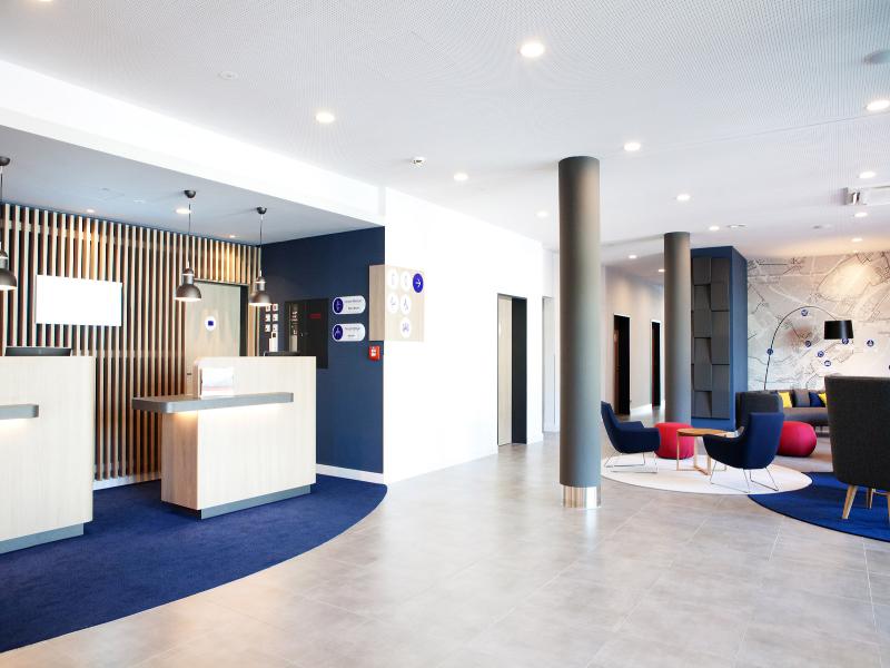 Holiday Inn Express Frankfurt Airport - Raunheim - Lobi