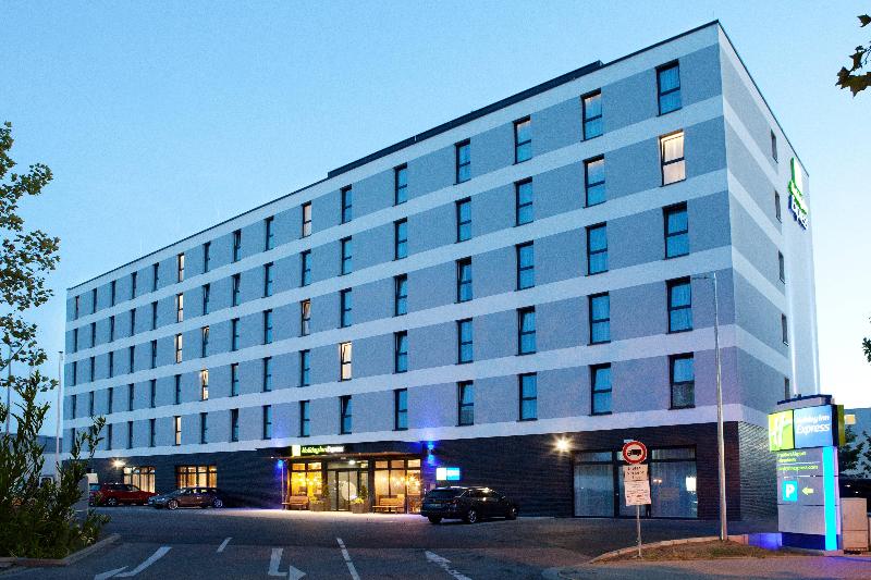 Holiday Inn Express Frankfurt Airport - Raunheim - Genel