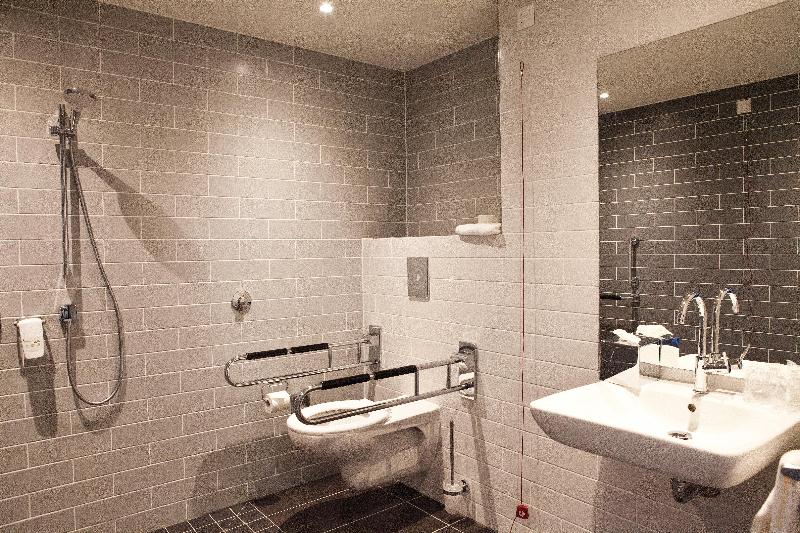 Holiday Inn Express Frankfurt Airport - Raunheim - Oda