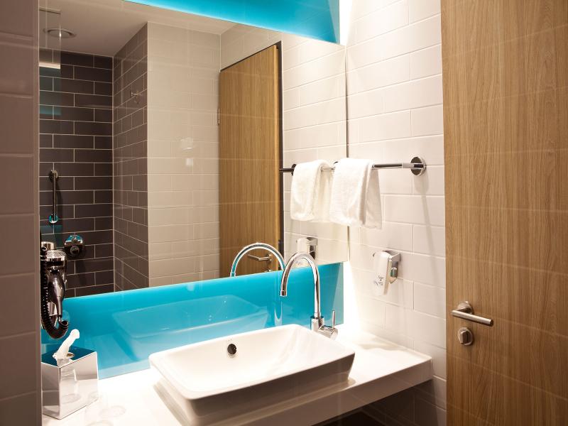 Holiday Inn Express Frankfurt Airport - Raunheim - Oda