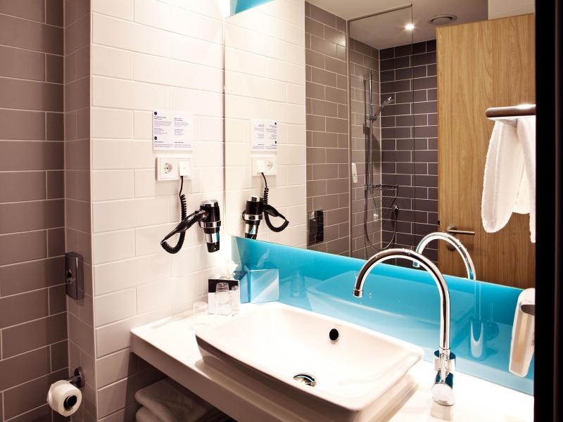 Holiday Inn Express Frankfurt Airport - Raunheim - Oda