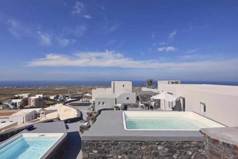 Elysian Santorini - Genel