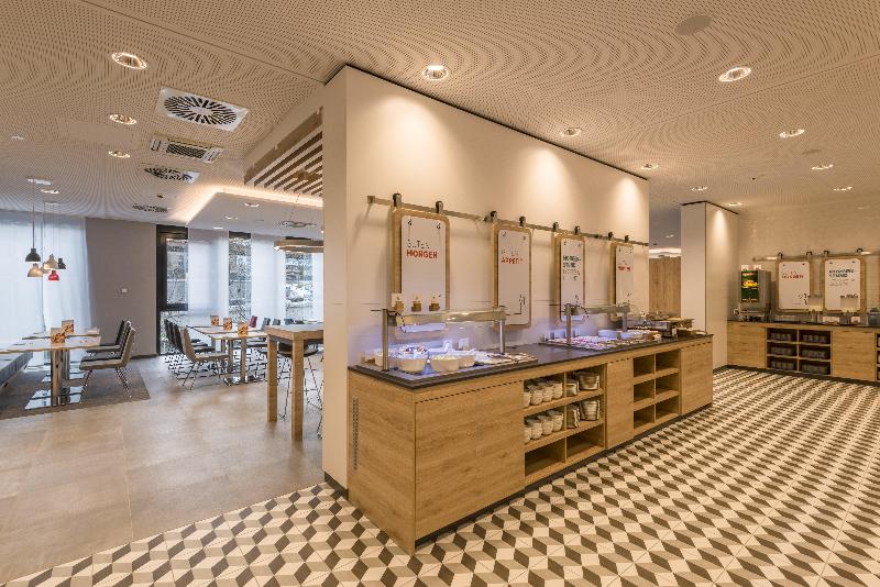 Holiday Inn Express Wuppertal Hauptbahnhof - Restoran