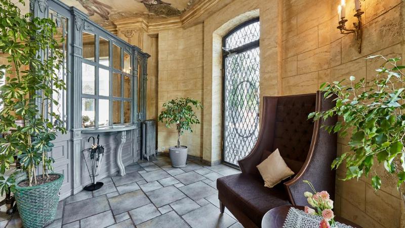 Hotel Pushkin - Lobi