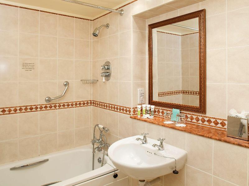Winchester Wessex Hotel by Sunday - Oda