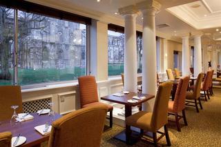 Winchester Wessex Hotel by Sunday fotoÄŸrafÄ±