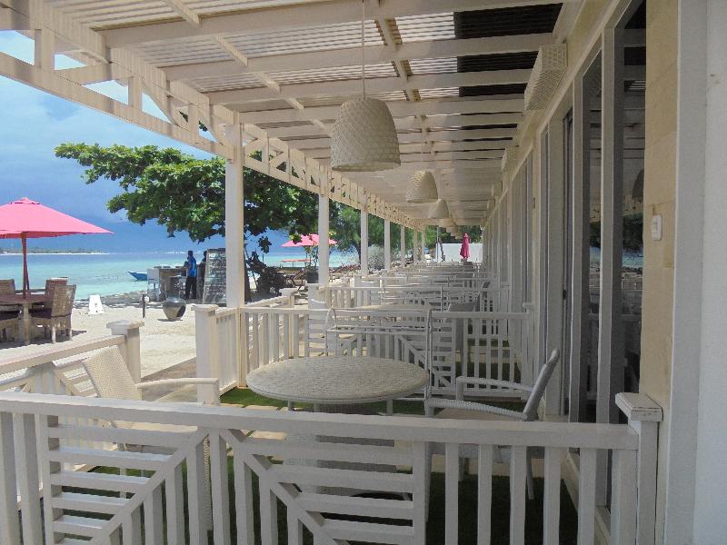 Meno Mojo Beach Resort - Genel