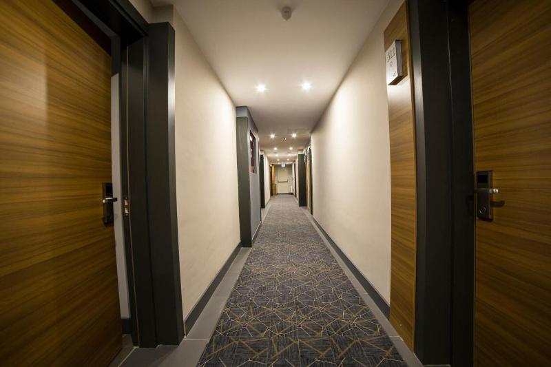 Md Barbaros Hotel - Lobi
