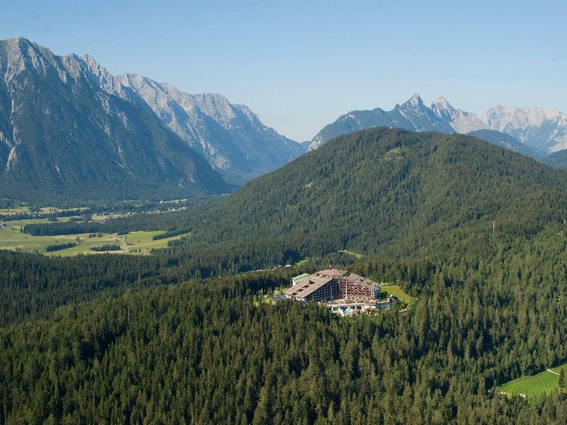 Interalpen-Hotel Tyrol - Genel