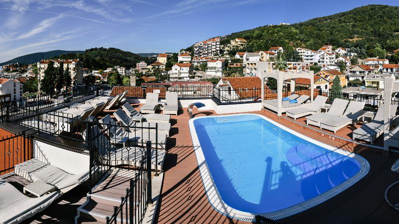 Hotel ACD Wellness & Spa - Havuz
