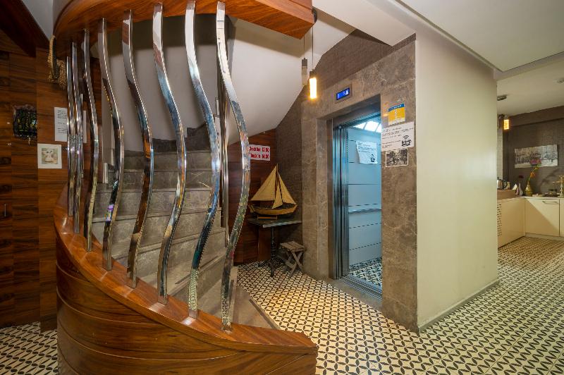 T-Loft Residence - Lobi