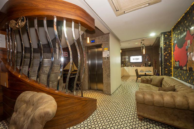 T-Loft Residence - Lobi