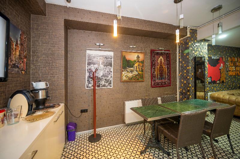 T-Loft Residence - Lobi