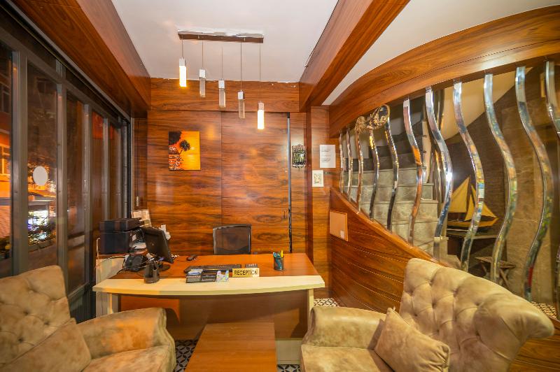 T-Loft Residence - Lobi