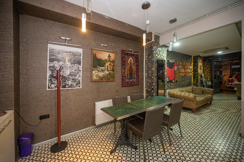 T-Loft Residence - Lobi