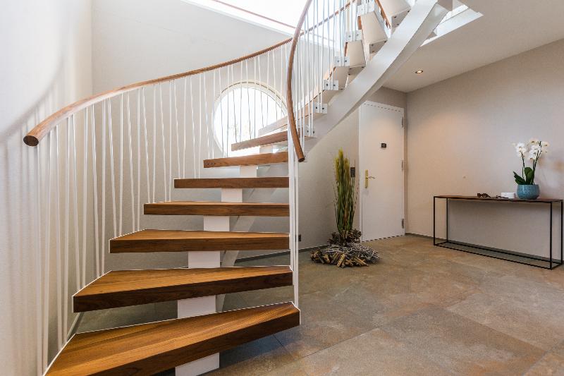 Luxury Villa – Deltapark - Lobi