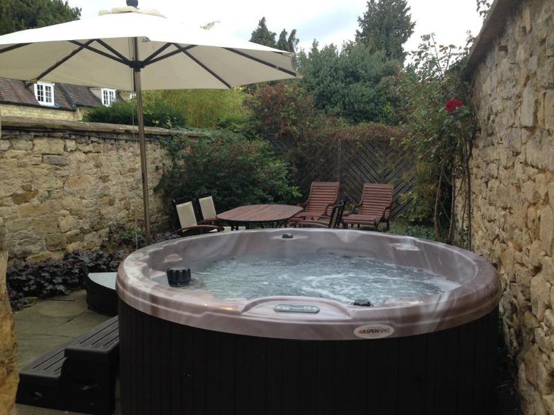 Cotswold House - Genel