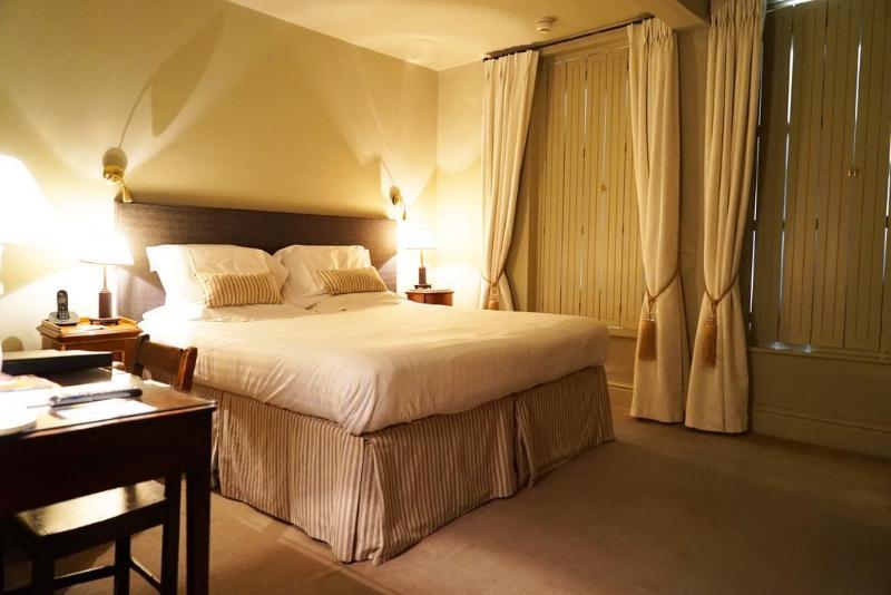 Cotswold House - Genel
