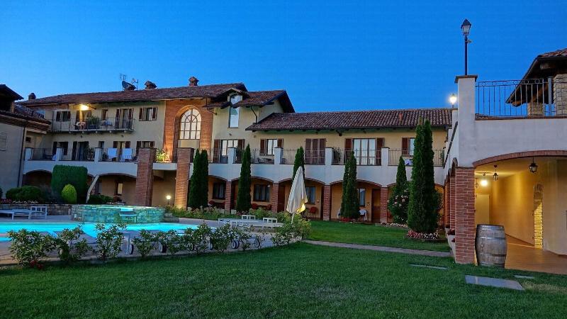 Ristorante Albergo Tota Virginia - Aktivite