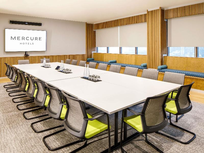 Mercure Bedford Centre Hotel - Genel