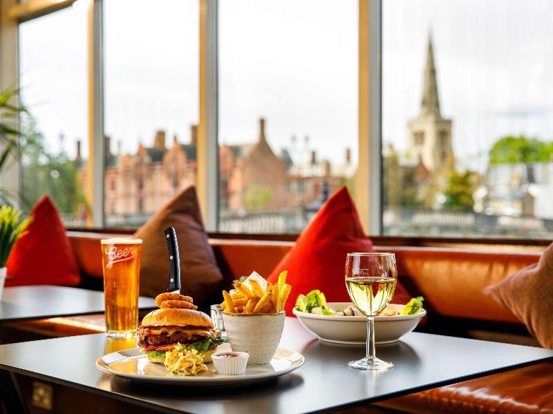 Mercure Bedford Centre Hotel - Restoran