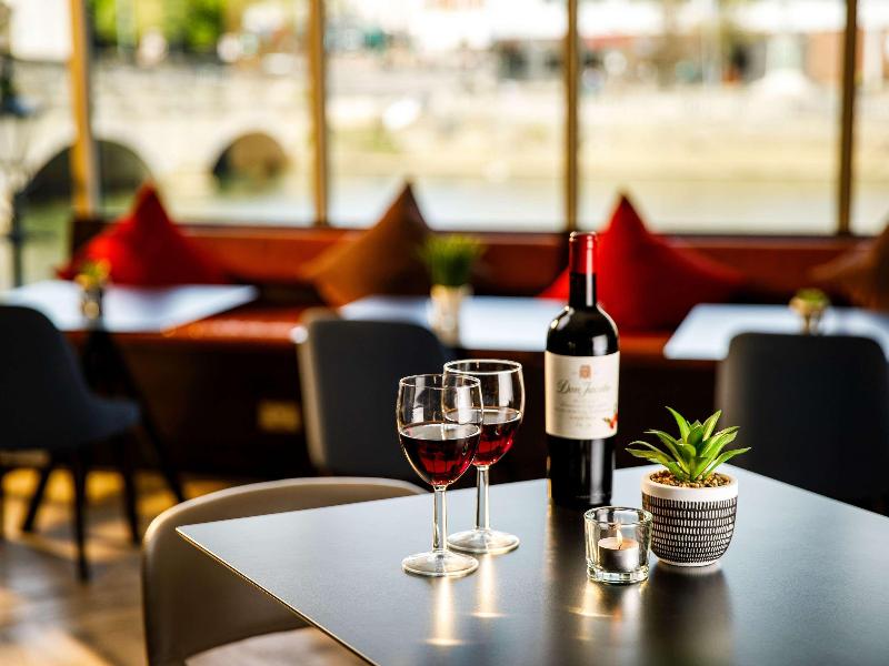 Mercure Bedford Centre Hotel - Restoran