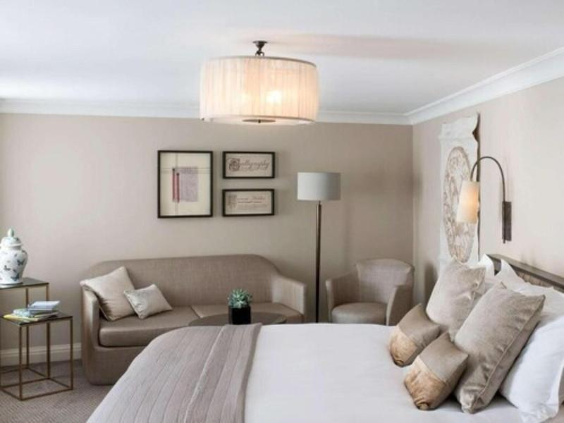 Castle Windsor Hotel - Oda