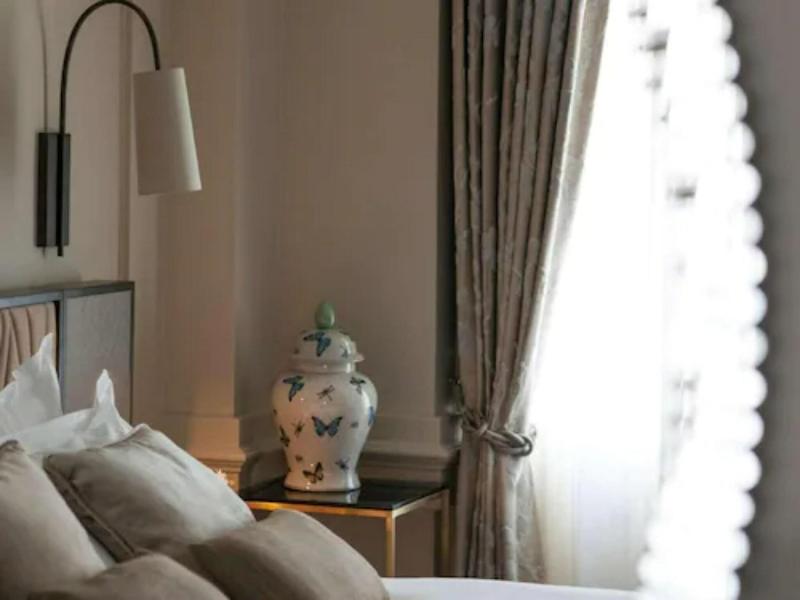 Castle Windsor Hotel - Oda